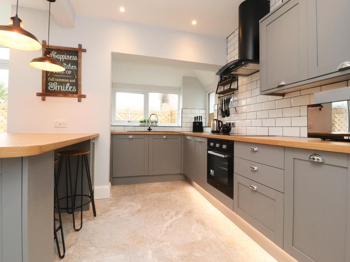 23 Ryden Avenue Villa Cleveleys Ngoại thất bức ảnh