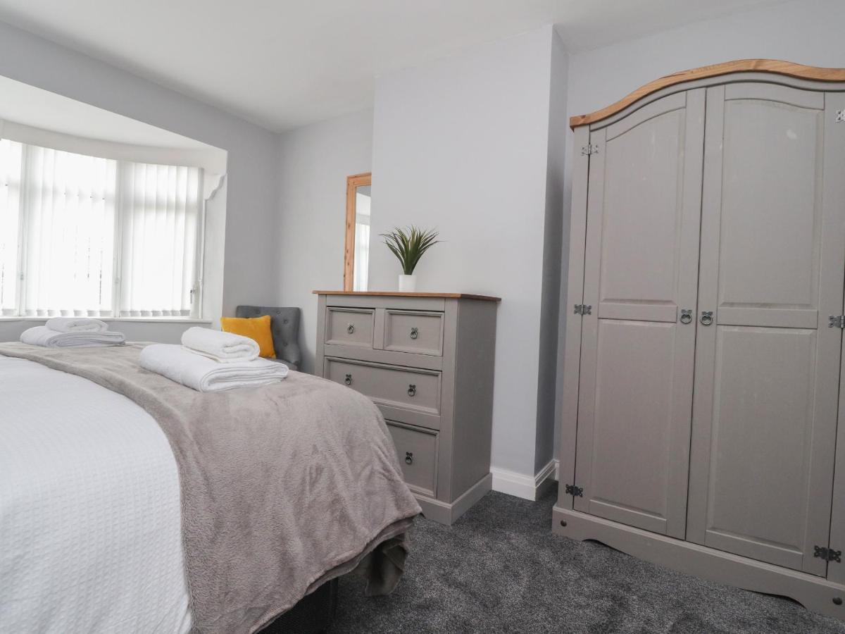 23 Ryden Avenue Villa Cleveleys Ngoại thất bức ảnh